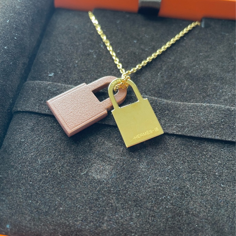 Hermes O Kelly necklace-7