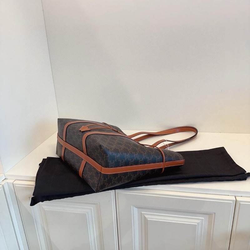 Celine Cabas Tote-5