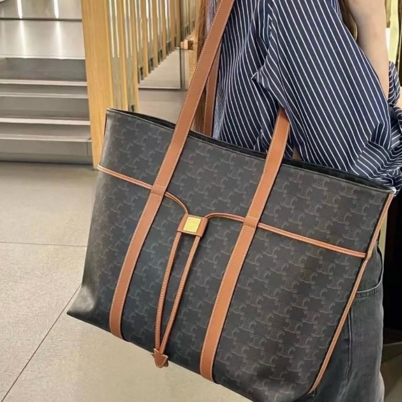 Celine Cabas Tote-8