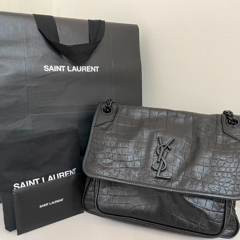 SAINT LAURENT(聖羅蘭) Niki 中號 28 鱷魚壓紋 黑色-0