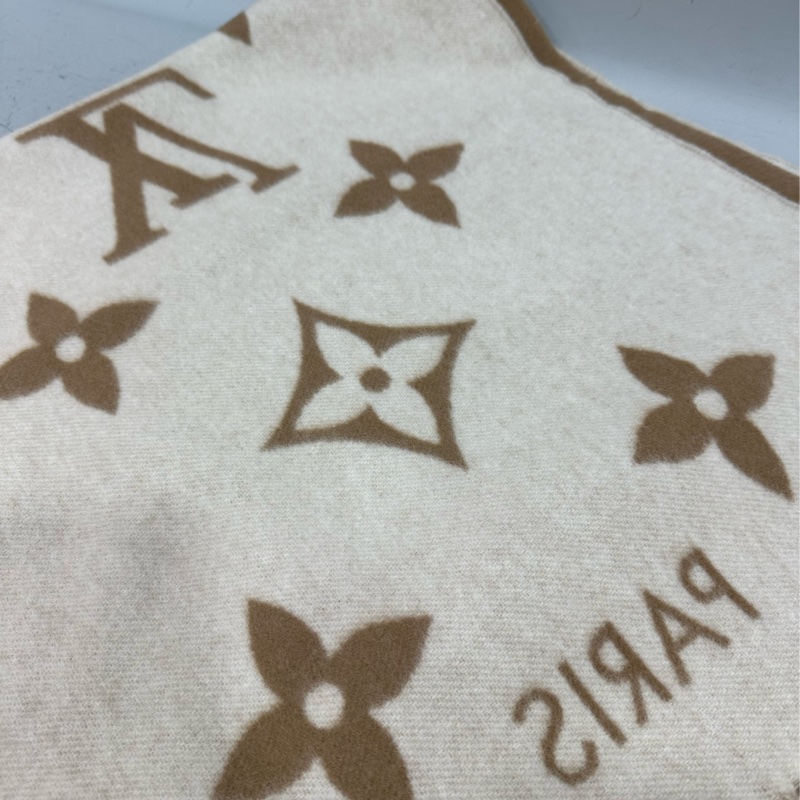 LV M76067 奶茶色拼米白色雙面羊毛圍巾 170x45-8