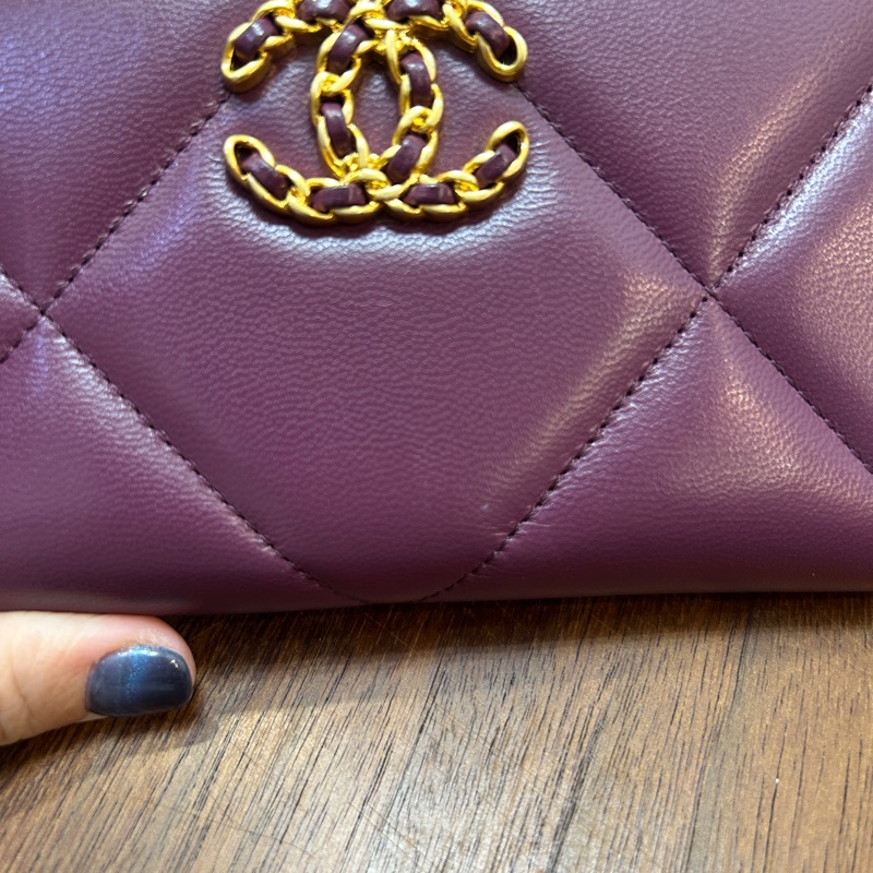 Chanel 紫羊皮19ㄇ拉4卡中夾-6