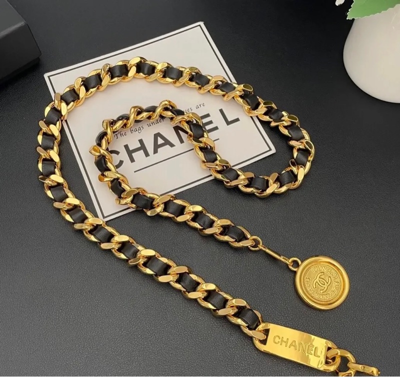 售二手 真品 CHANEL 皮穿金鏈腰帶 項鍊 萬用-2