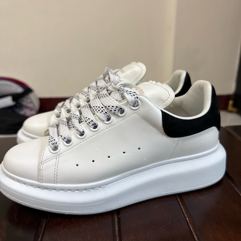 Alexander McQueen MCQ 黑尾小白鞋-0