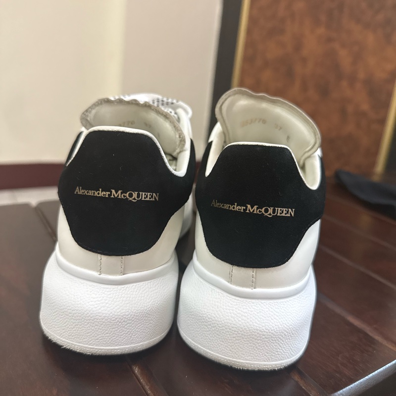 Alexander McQueen MCQ 黑尾小白鞋-6