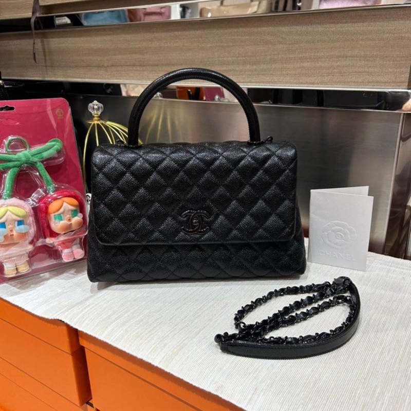 chanel Coco Handle So Black Medium-0