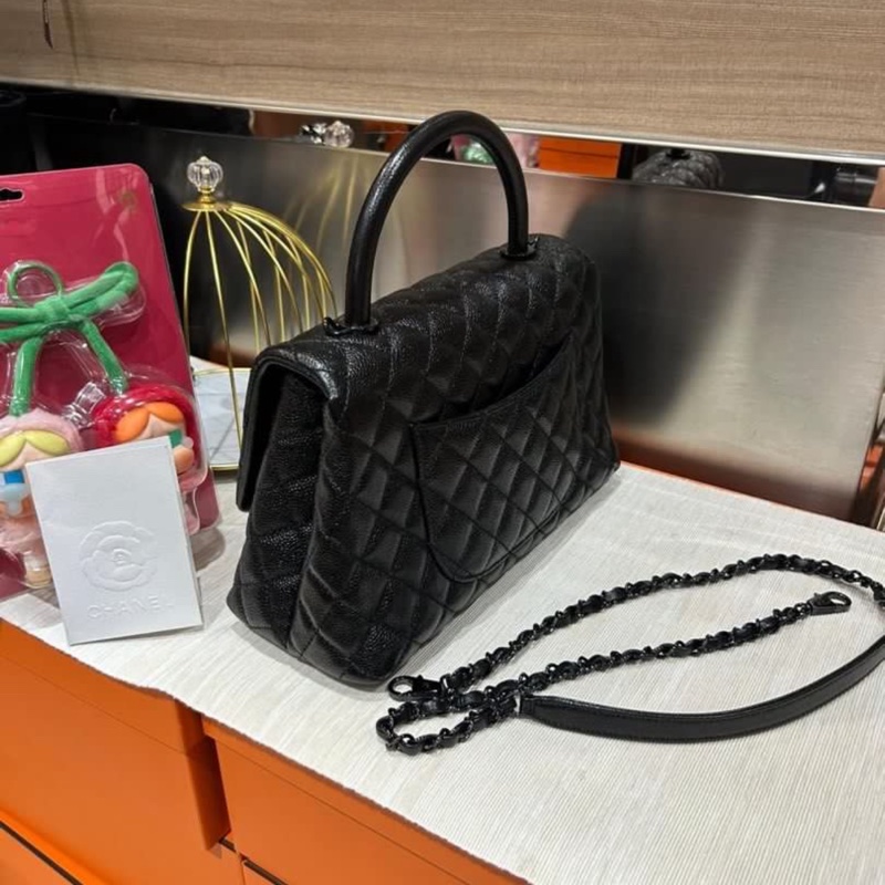 chanel Coco Handle So Black Medium-1