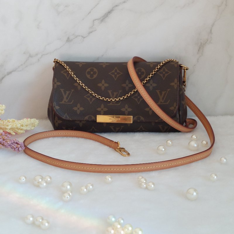 LV 經典老花M40717 🌈實品拍照🌈Favorite PM (小) 經典花紋鍊條肩背包 斜背包~二手-19