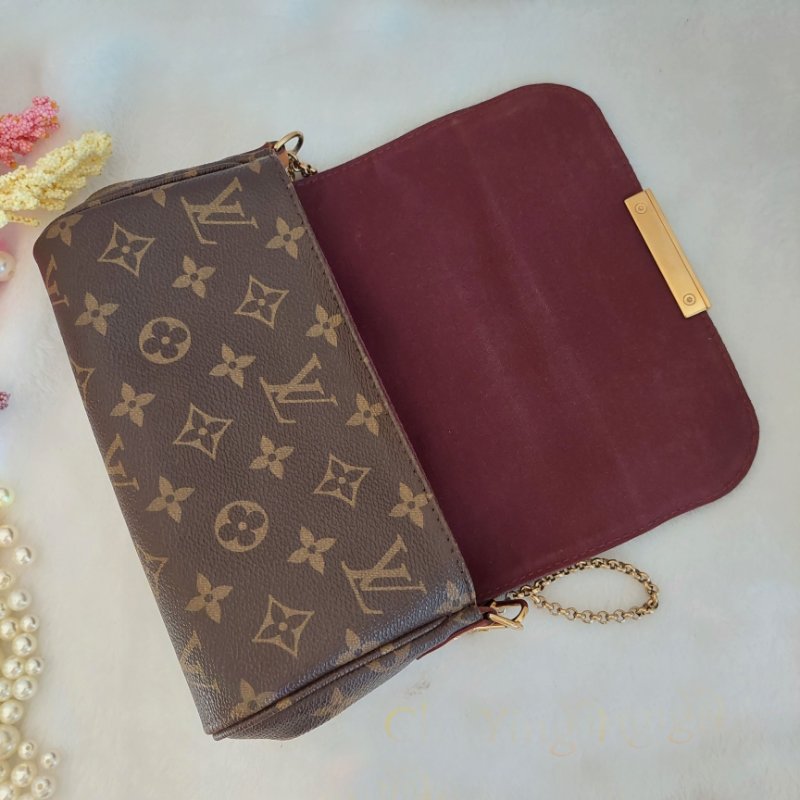 LV 經典老花M40717 🌈實品拍照🌈Favorite PM (小) 經典花紋鍊條肩背包 斜背包~二手-36