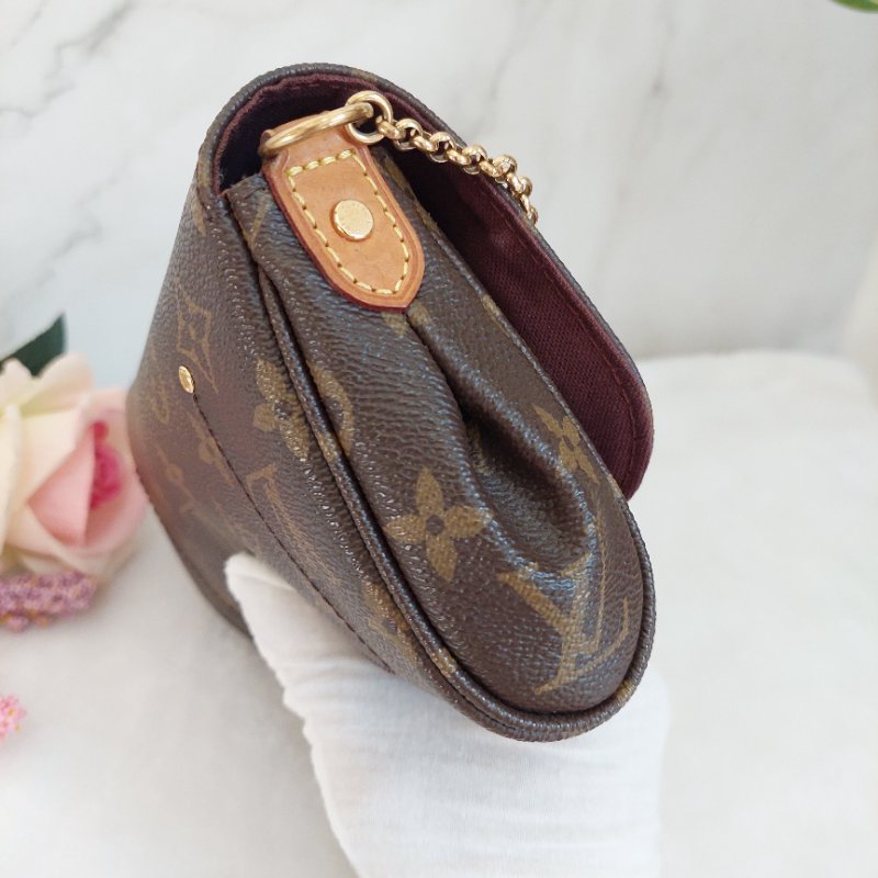 LV 經典老花M40717 🌈實品拍照🌈Favorite PM (小) 經典花紋鍊條肩背包 斜背包~二手-55