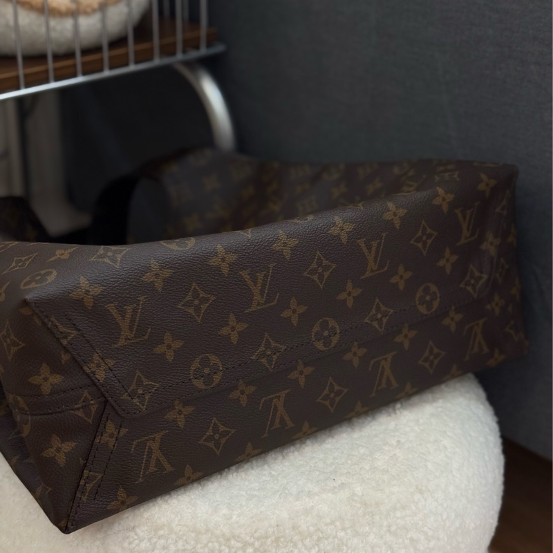 LV Atlantis GM菜籃子 單肩包 手提包-5