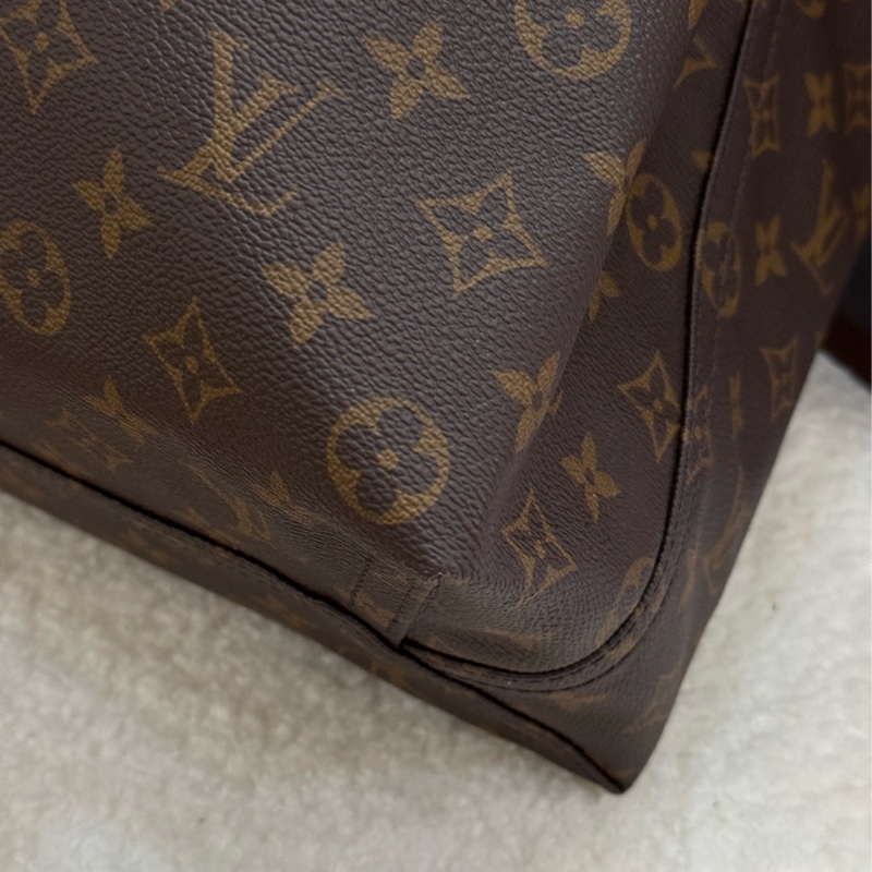 LV Atlantis GM菜籃子 單肩包 手提包-9