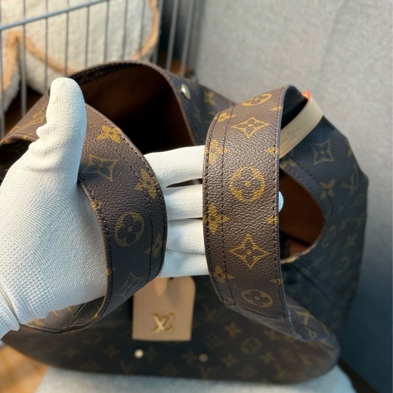 LV Atlantis GM菜籃子 單肩包 手提包-15