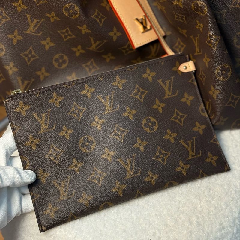 LV Atlantis GM菜籃子 單肩包 手提包-16