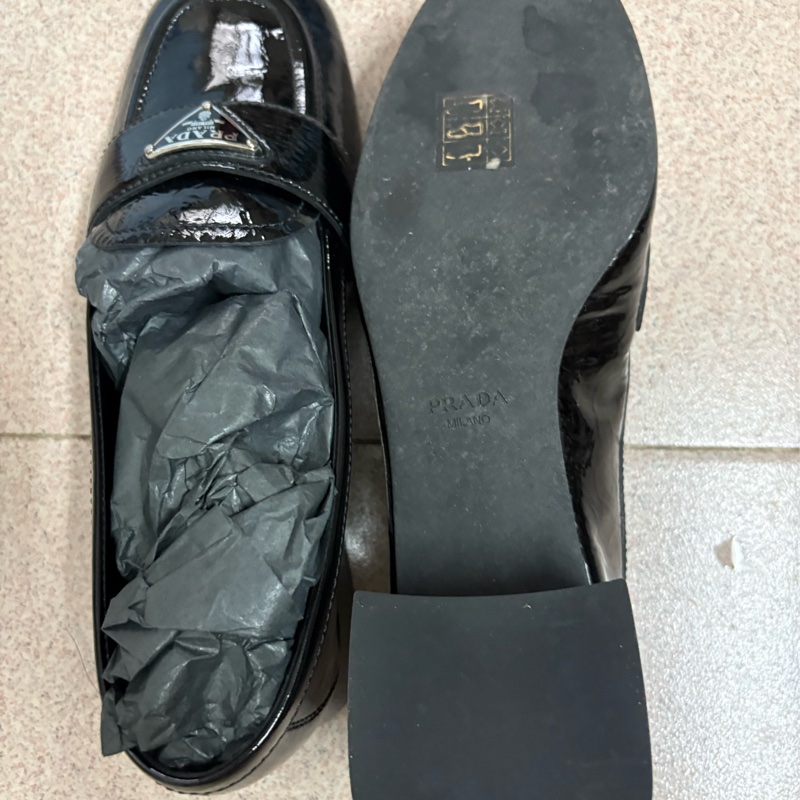 Prada 軟皮樂福鞋-4