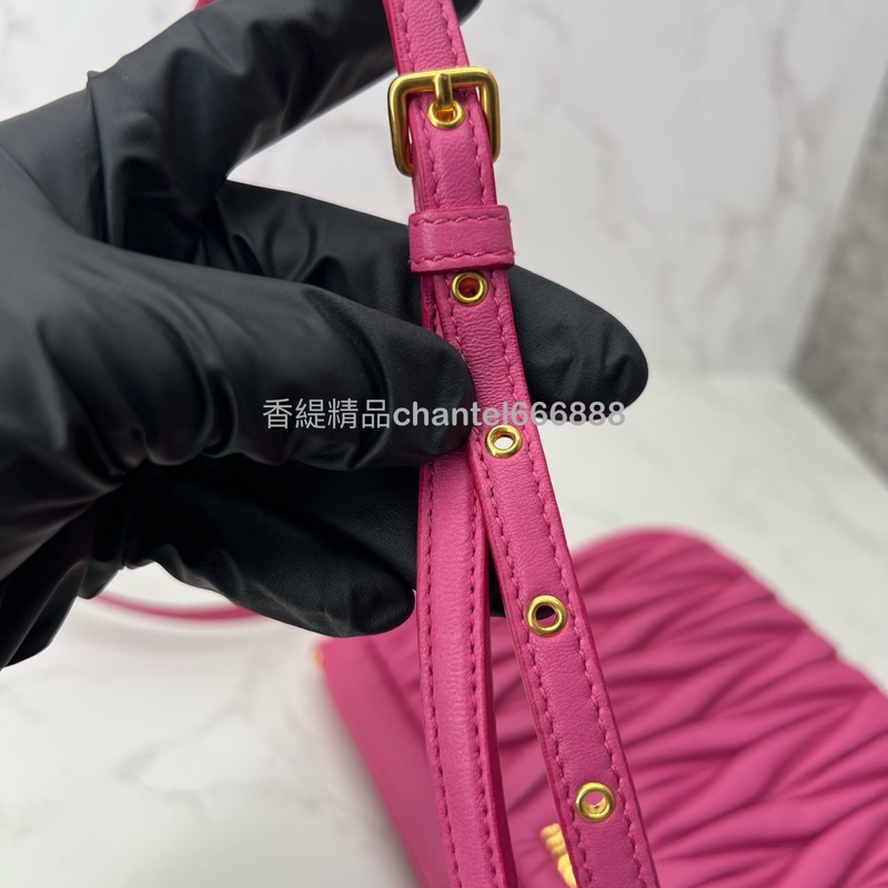 💗香緹國際精品💗 Miu Miu 小羊皮肩背包-7