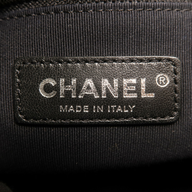 CHANEL 牛皮皮革Boy 28銀扣鏈帶肩背袋-5