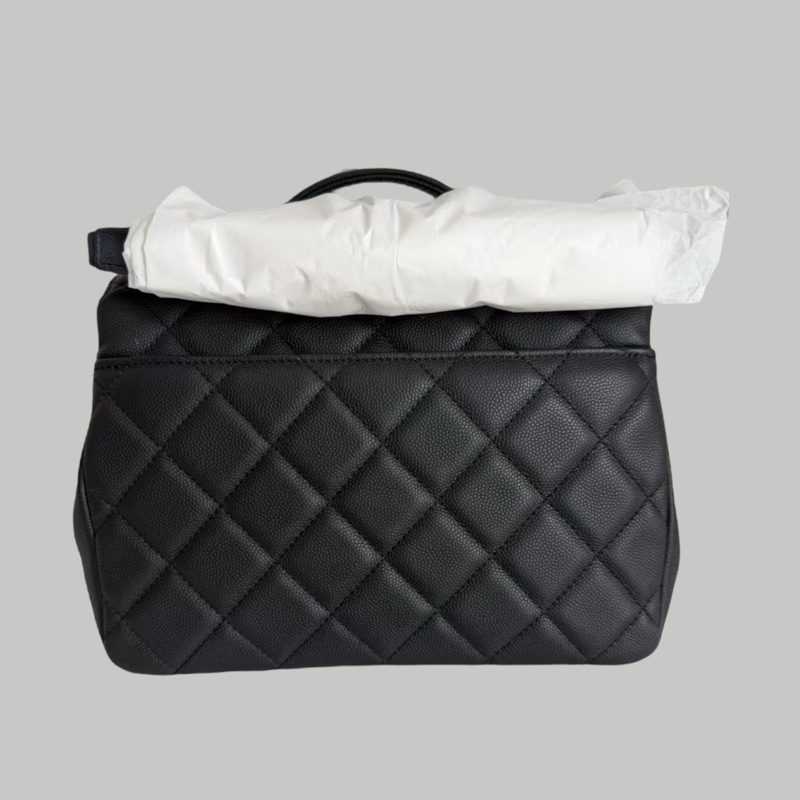 Chanel Caviar Business Affinty 郵差包23cm-1