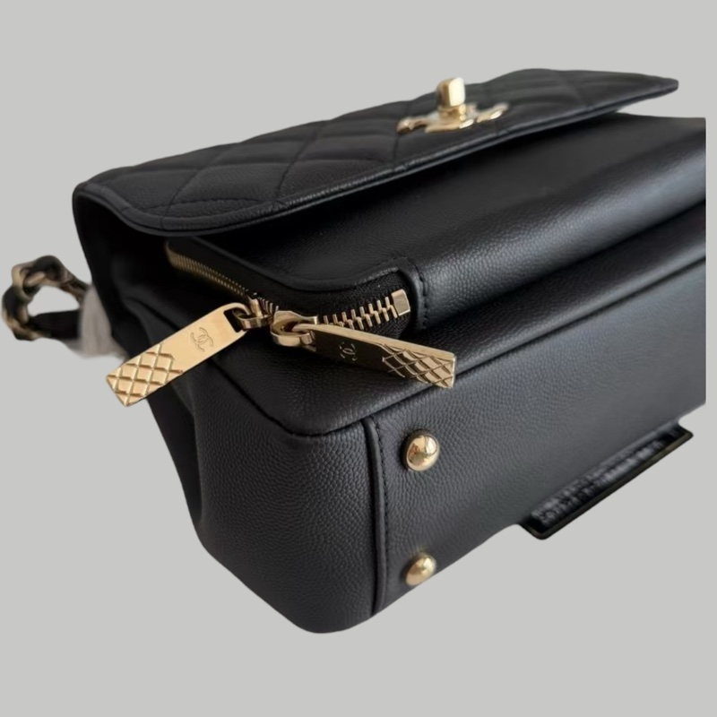 Chanel  Caviar Business Affinty 郵差包23cm-5