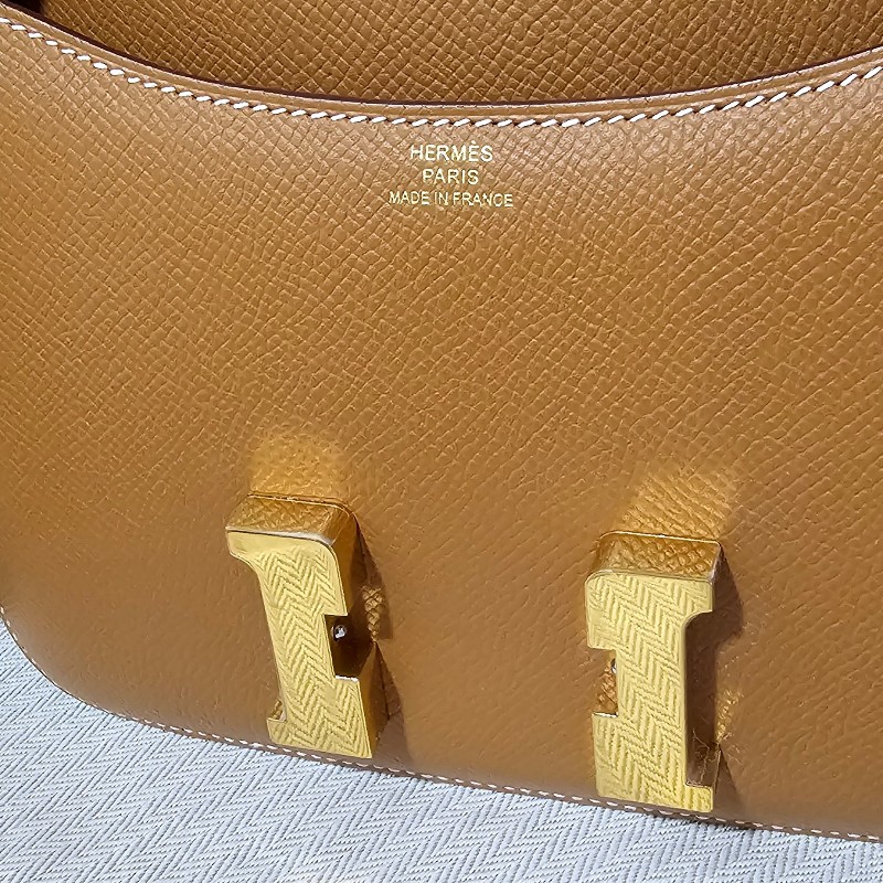 HERMES愛馬仕 康康 mini Constance19 金棕金 StampZ-19