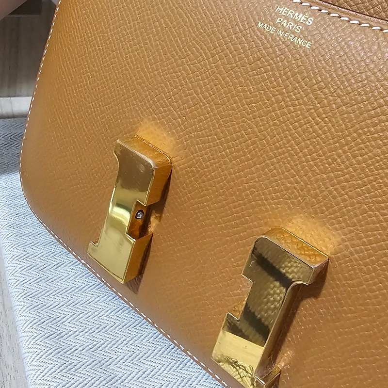 HERMES愛馬仕 康康 mini Constance19 金棕金 StampZ-20