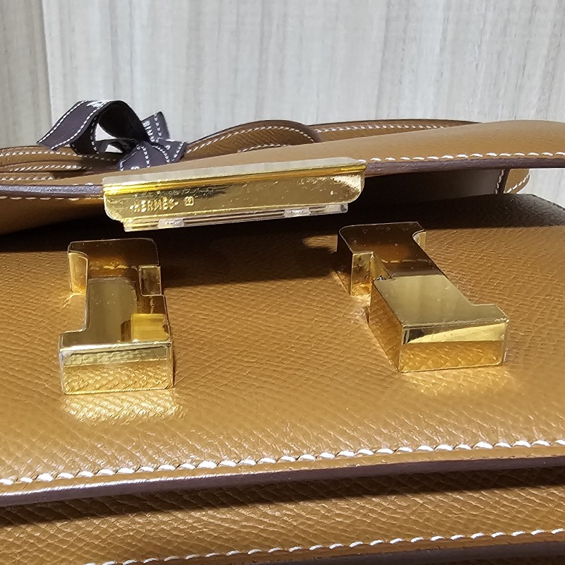 HERMES愛馬仕 康康 mini Constance19 金棕金 StampZ-23