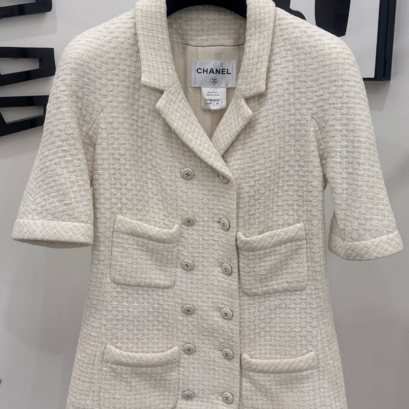 ❤️CHANEL 白色精緻經典短袖外套-0