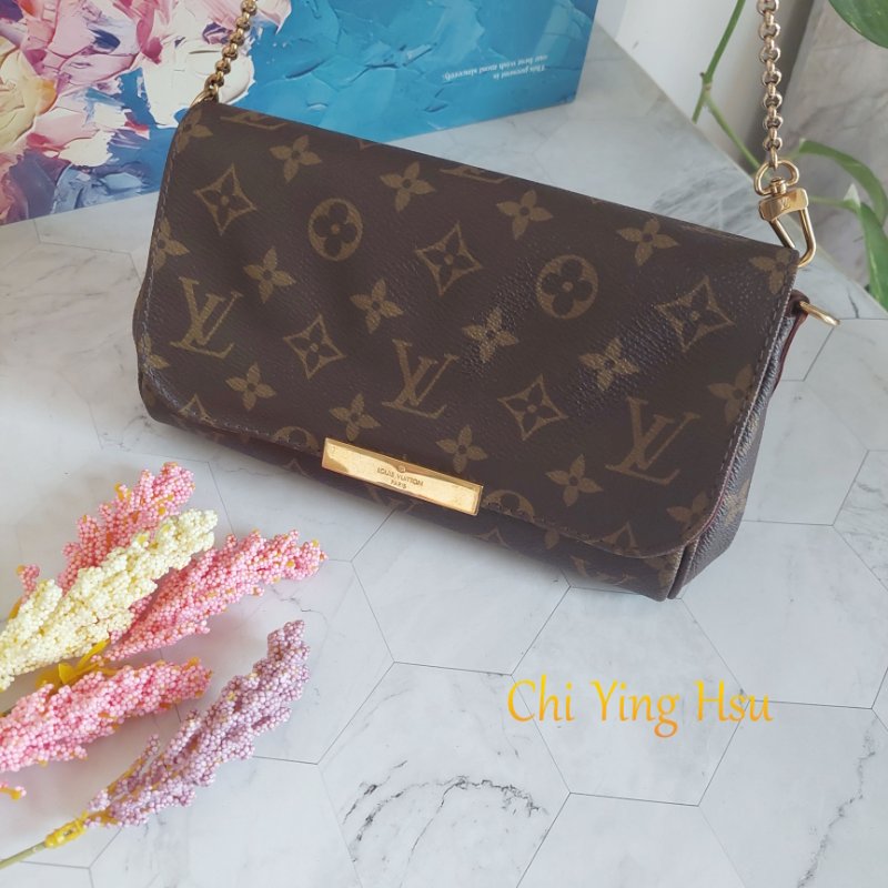 LV 經典老花M40717 🎀現品實拍 🎀 Favorite PM (小) 經典花紋鍊條肩背包 斜背包~二手-16