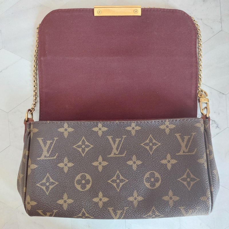 LV 經典老花M40717 🎀現品實拍 🎀 Favorite PM (小) 經典花紋鍊條肩背包 斜背包~二手-33