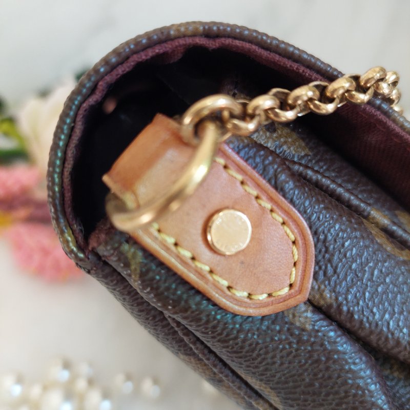 LV 經典老花M40717 🎀現品實拍 🎀 Favorite PM (小) 經典花紋鍊條肩背包 斜背包~二手-47