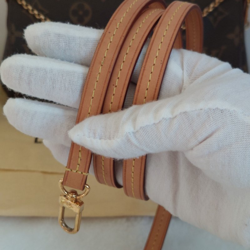 LV 經典老花M40717 🎀現品實拍 🎀 Favorite PM (小) 經典花紋鍊條肩背包 斜背包~二手-54