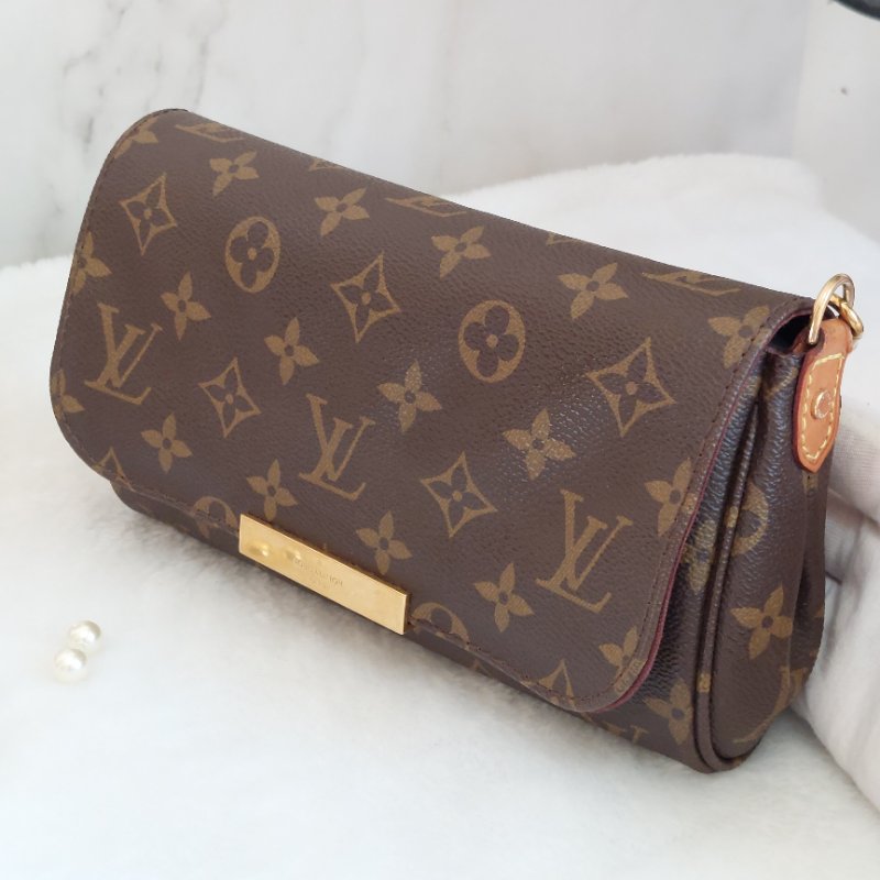LV 經典老花M40717 🎀現品實拍 🎀 Favorite PM (小) 經典花紋鍊條肩背包 斜背包~二手-73