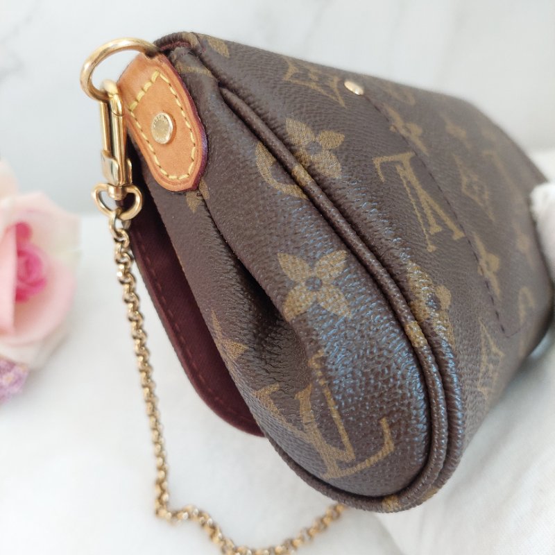 LV 經典老花M40717 🎀現品實拍 🎀 Favorite PM (小) 經典花紋鍊條肩背包 斜背包~二手-77