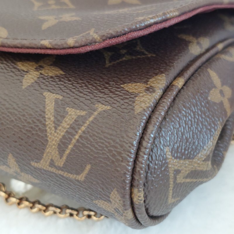 LV 經典老花M40717 🎀現品實拍 🎀 Favorite PM (小) 經典花紋鍊條肩背包 斜背包~二手-78