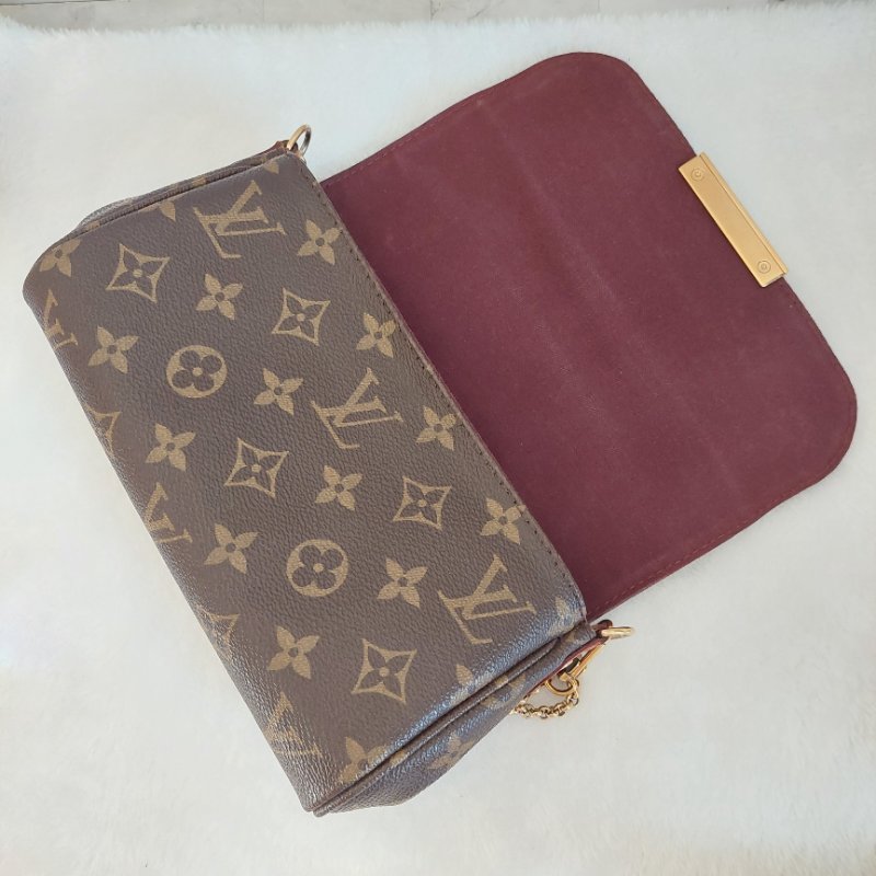 LV 經典老花M40717 🎀現品實拍 🎀 Favorite PM (小) 經典花紋鍊條肩背包 斜背包~二手-84