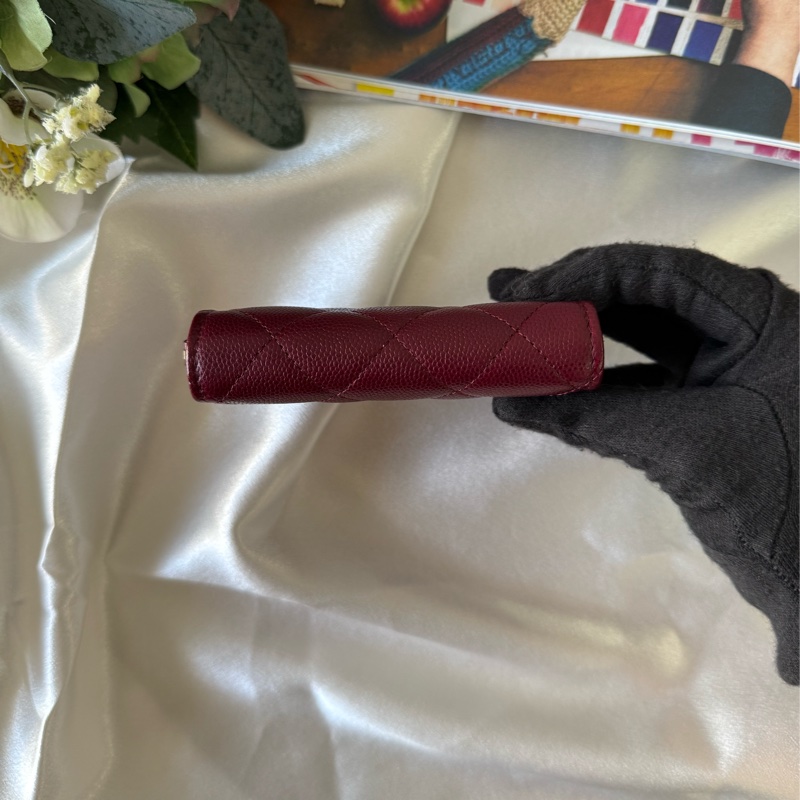 淡金色CC Logo 荔枝牛皮ㄇ形拉鍊零錢包(酒紅色)-5