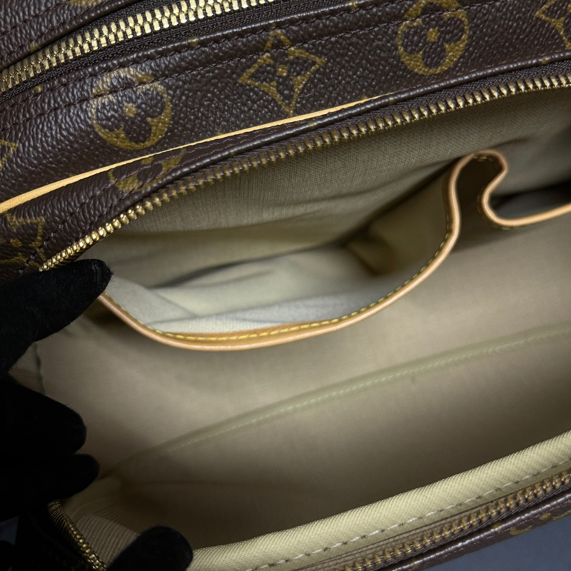 (超新~ 極度稀有⏰) LV 經典老花 大記者包 GM 專櫃12萬!-18