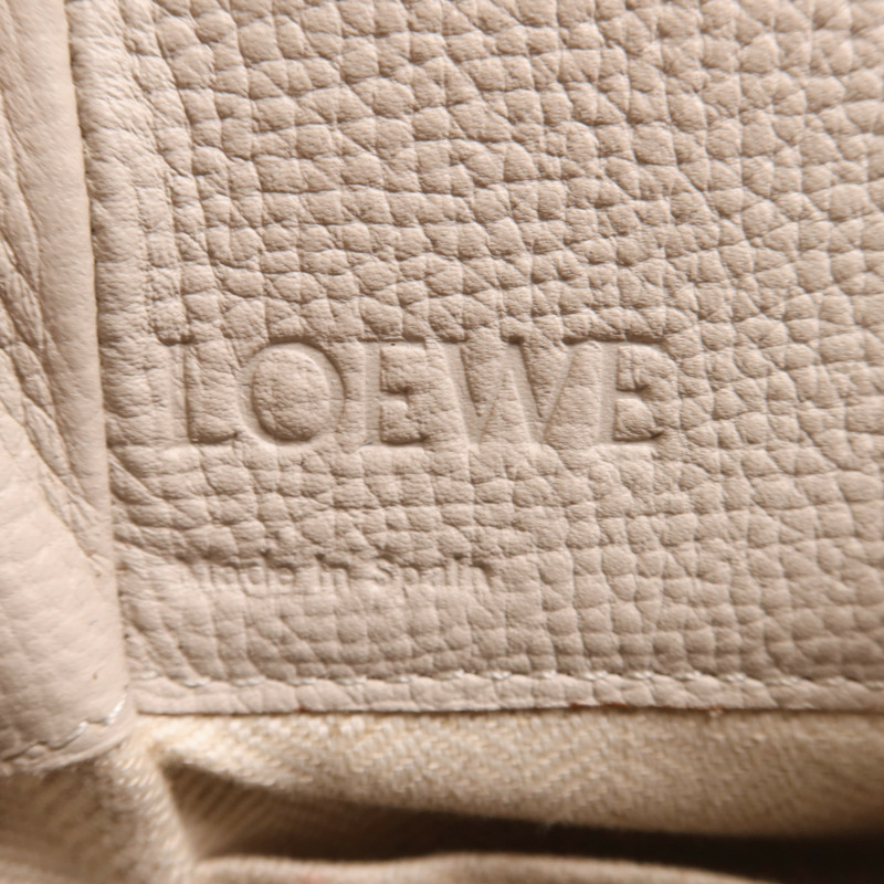 LOEWE 牛皮皮革Mini Hammock金扣手挽肩背兩用袋-5