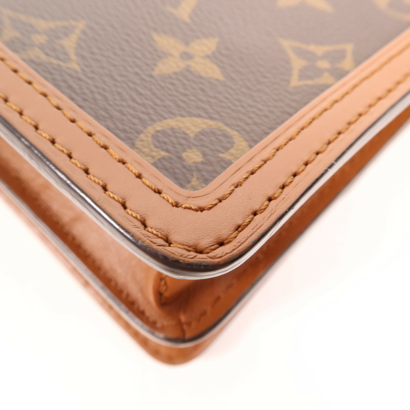 LOUIS VUITTON Monogram Reverse Mini Dauphine金扣肩背袋-11