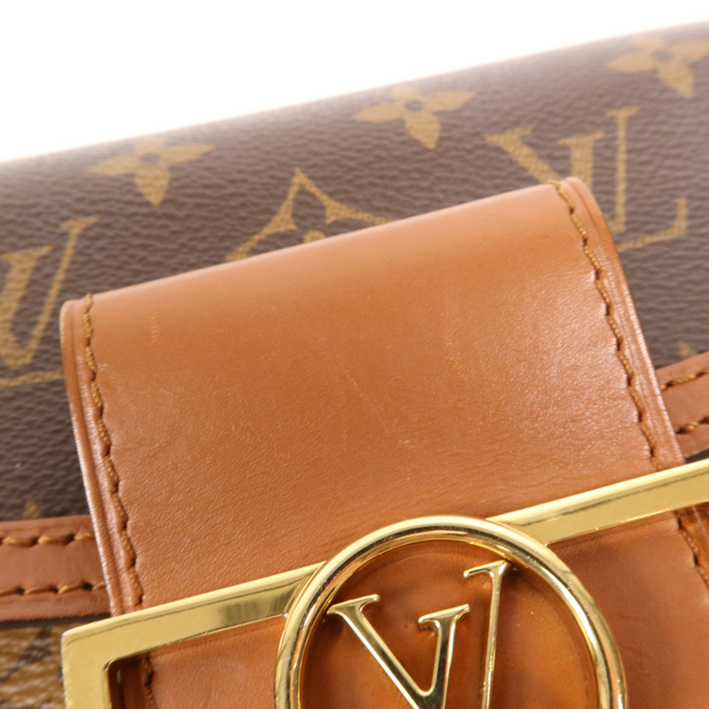 LOUIS VUITTON Monogram Reverse Mini Dauphine金扣肩背袋-15