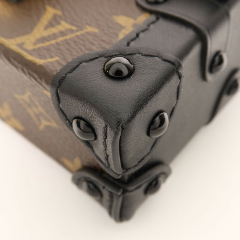 LOUIS VUITTON Monogram Mini Essential Trunk金扣鏈帶肩背袋-8