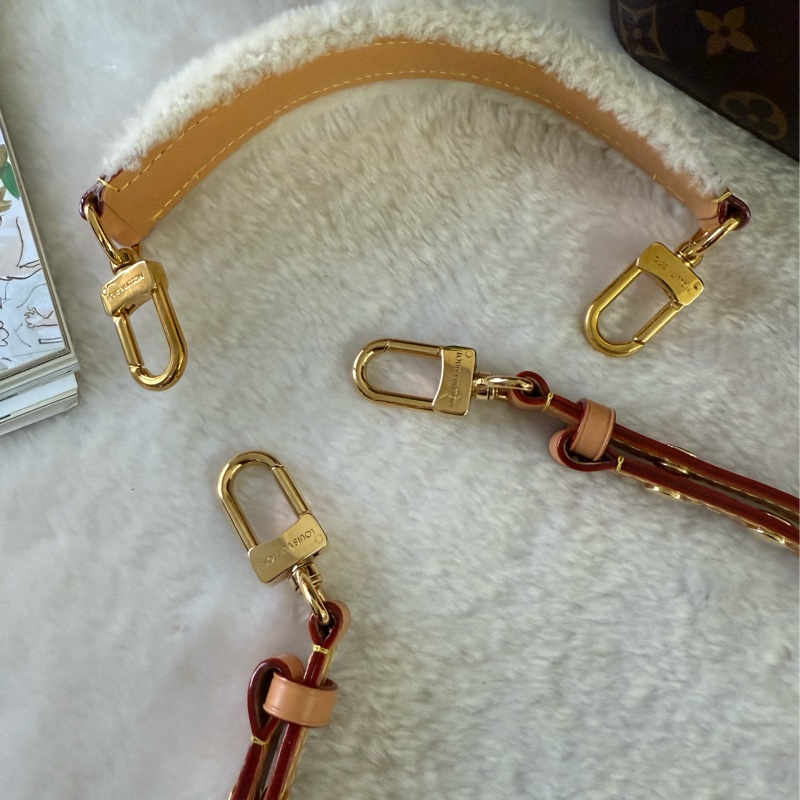 Cozygram NeoNoe BB 絨毛二用水桶包 M46319-9