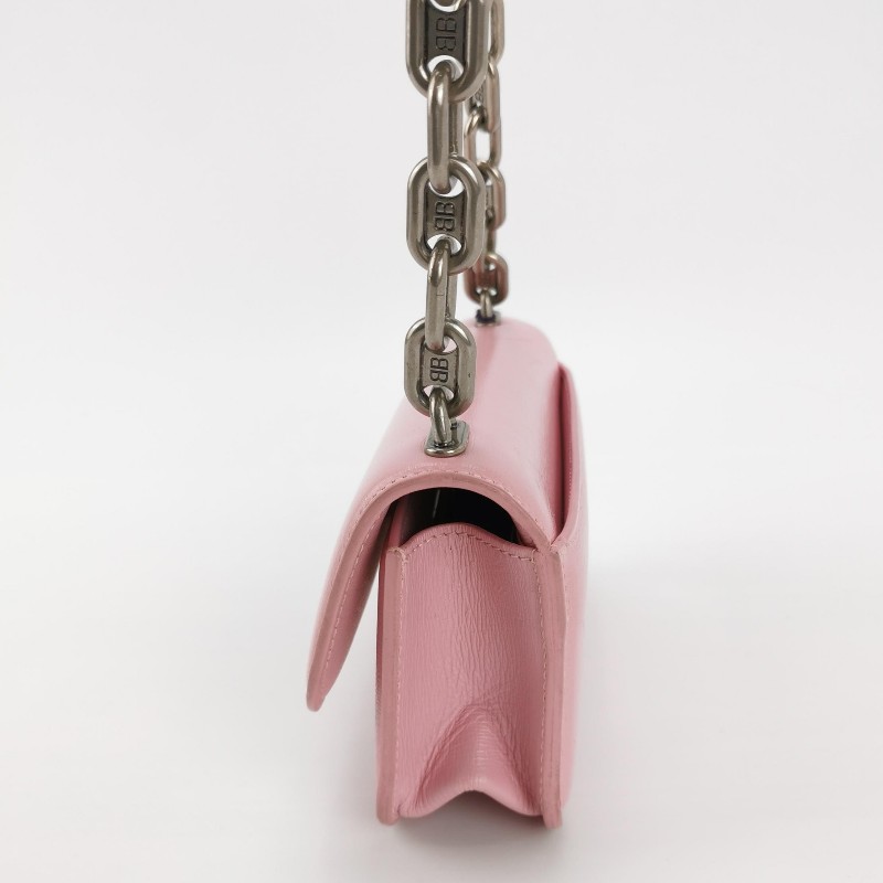 Balenciaga Gossip超小號牛皮純色雙B標識斜挎包單肩包-2