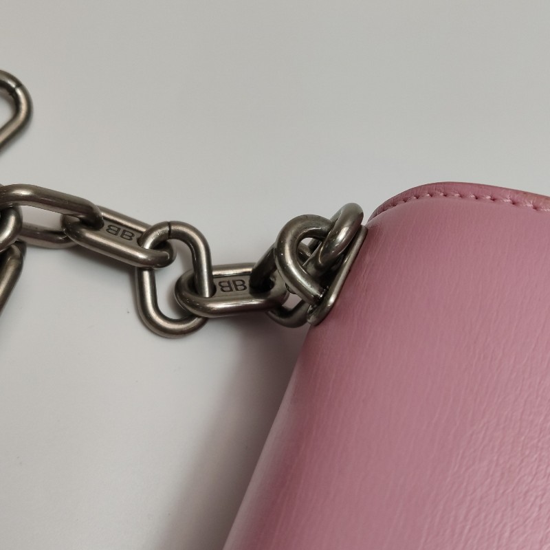 Balenciaga Gossip超小號牛皮純色雙B標識斜挎包單肩包-12