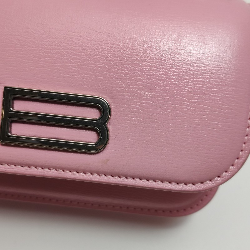 Balenciaga Gossip超小號牛皮純色雙B標識斜挎包單肩包-13