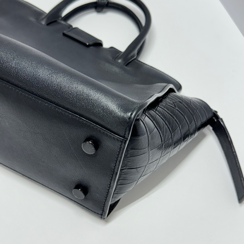 (極新|超稀有⏰) YSL “so black “ 全黑鱷魚紋 手提+斜背包 專櫃11萬!-21