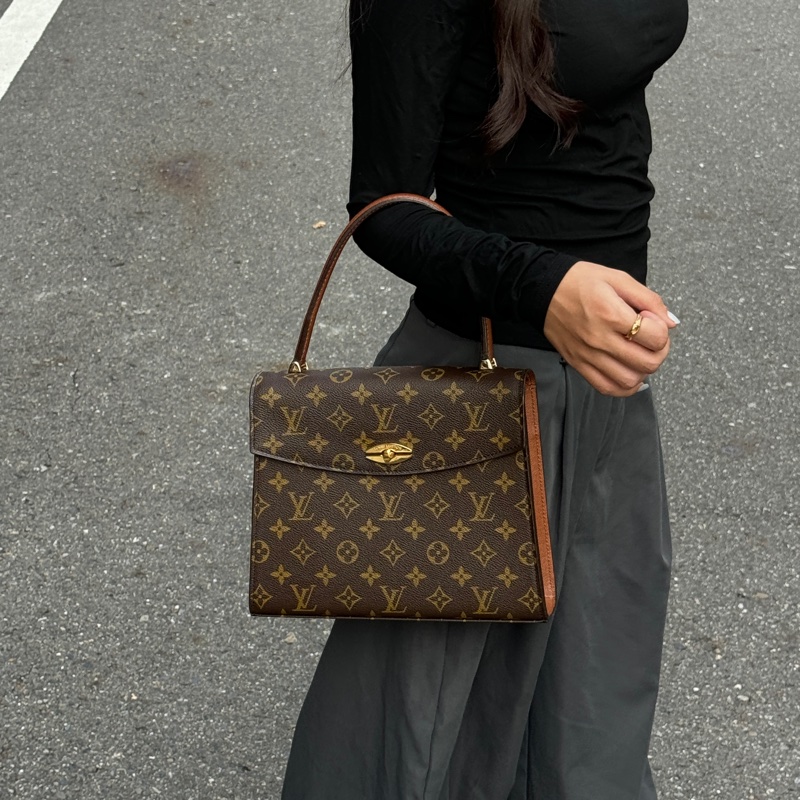 （超新保存品！） LV Kelly 凱莉包 氣質典雅首選🥇 專櫃11萬！-5