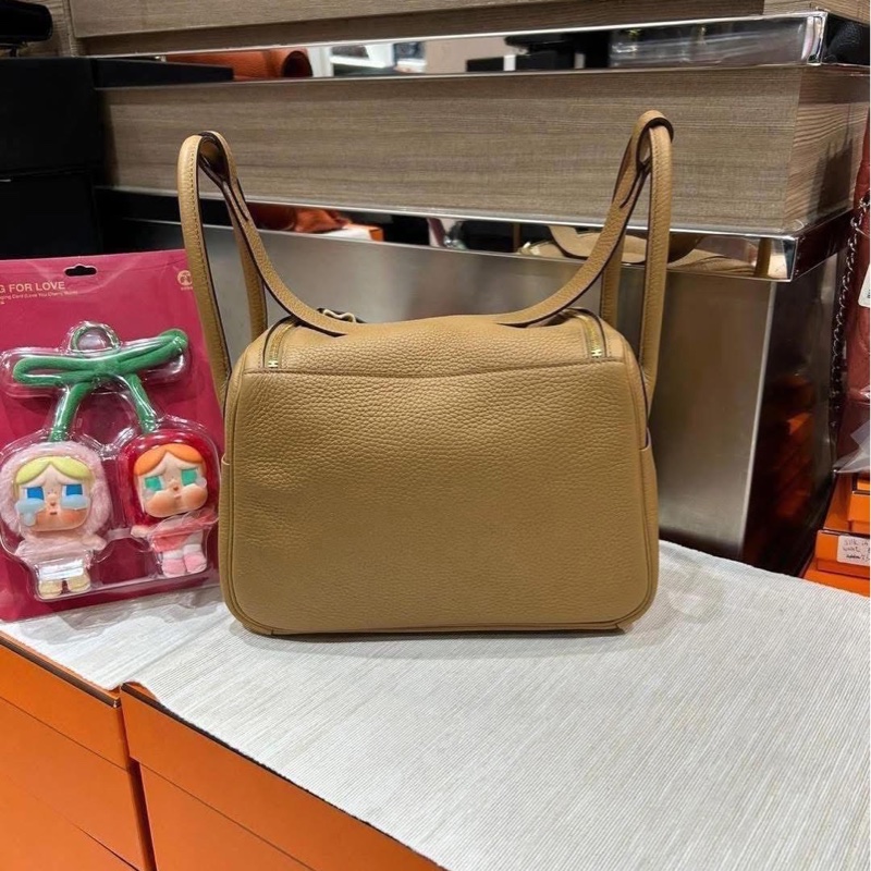 Hermes Lindy 26,餅乾色金扣,STAMP Z-4