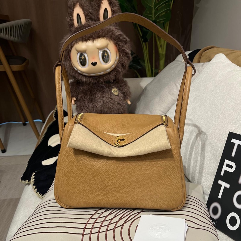 Hermes Lindy 26,餅乾色金扣,STAMP Z-6