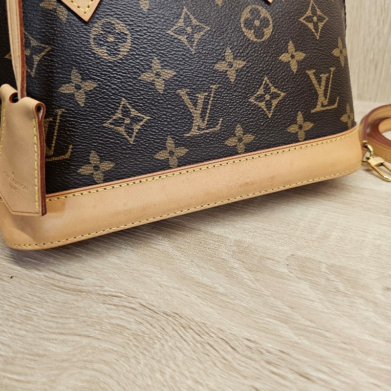 [經典品項出清❣️] LV老花Alma手提斜背貝殼包-6